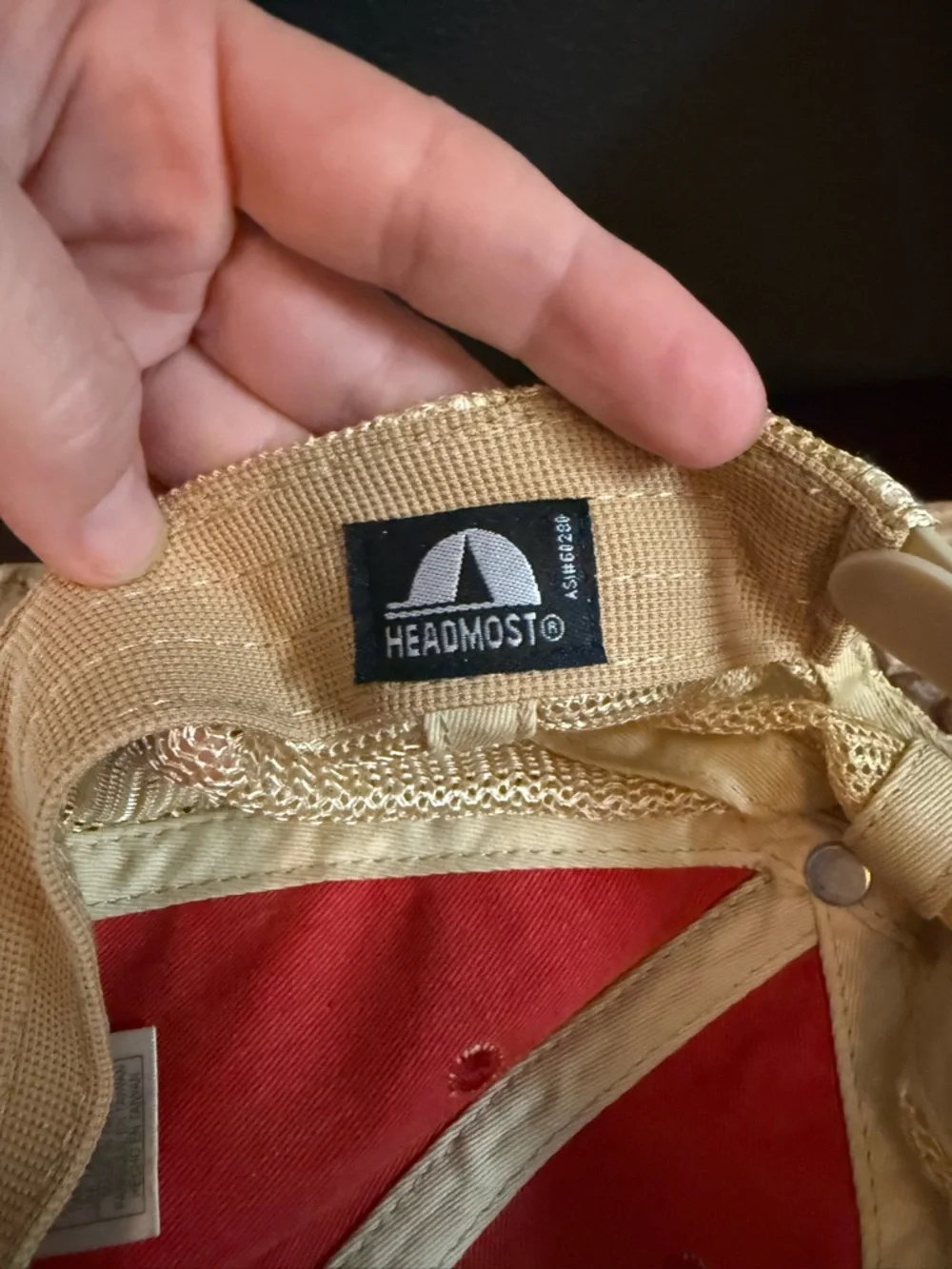 Women’s Red Heart Patch Hat with‎ Tan Mesh